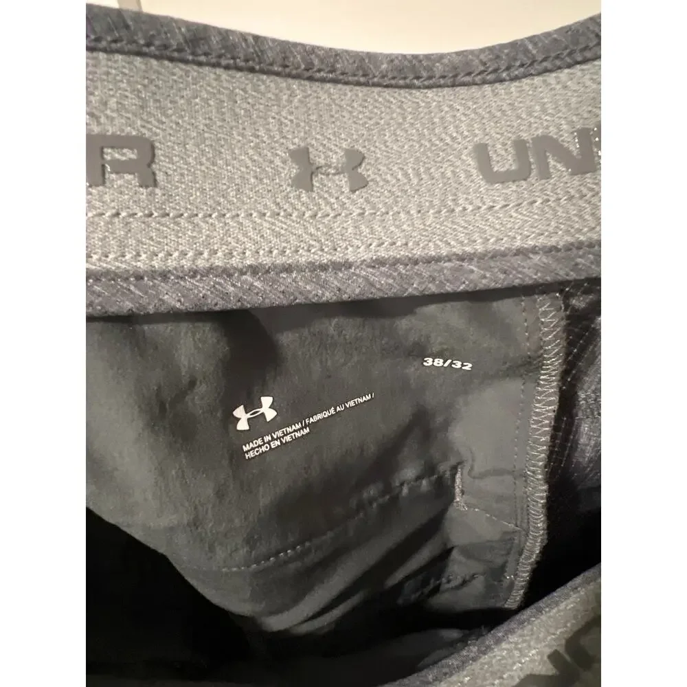 Under Armour, Gray Golf Pants, 38x32, NB43
